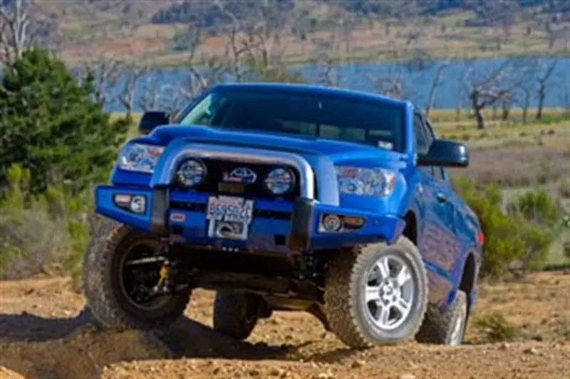 Arb Sahara Deluxe Bull Bar For 2007–2012 Toyota Tundra With Srs Airbag Compatibility 1