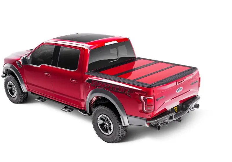 Undercover Fusion Retractable Truck Bed Cover – Star White Tricoat, Fits 2021–2024 Ford F-150 (78" Bed) 1